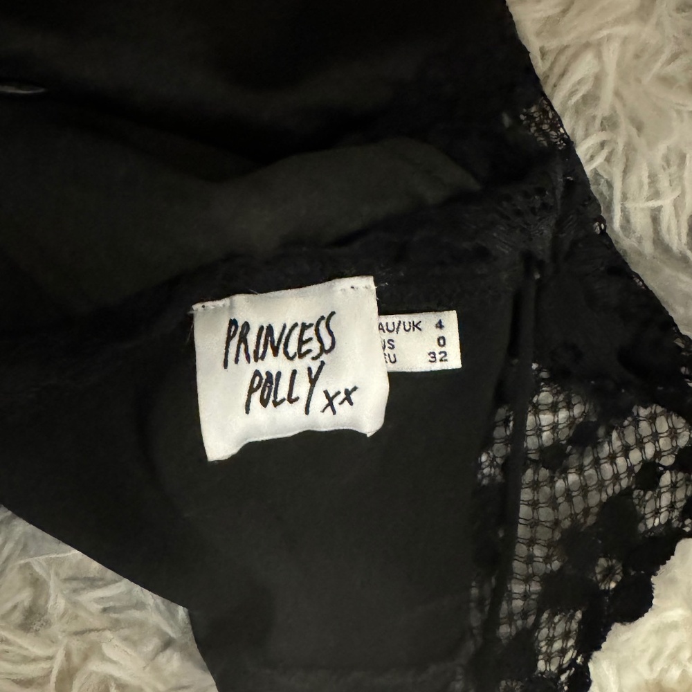 Princess polly BEATTIE CAMI TOP BLACK. size 0